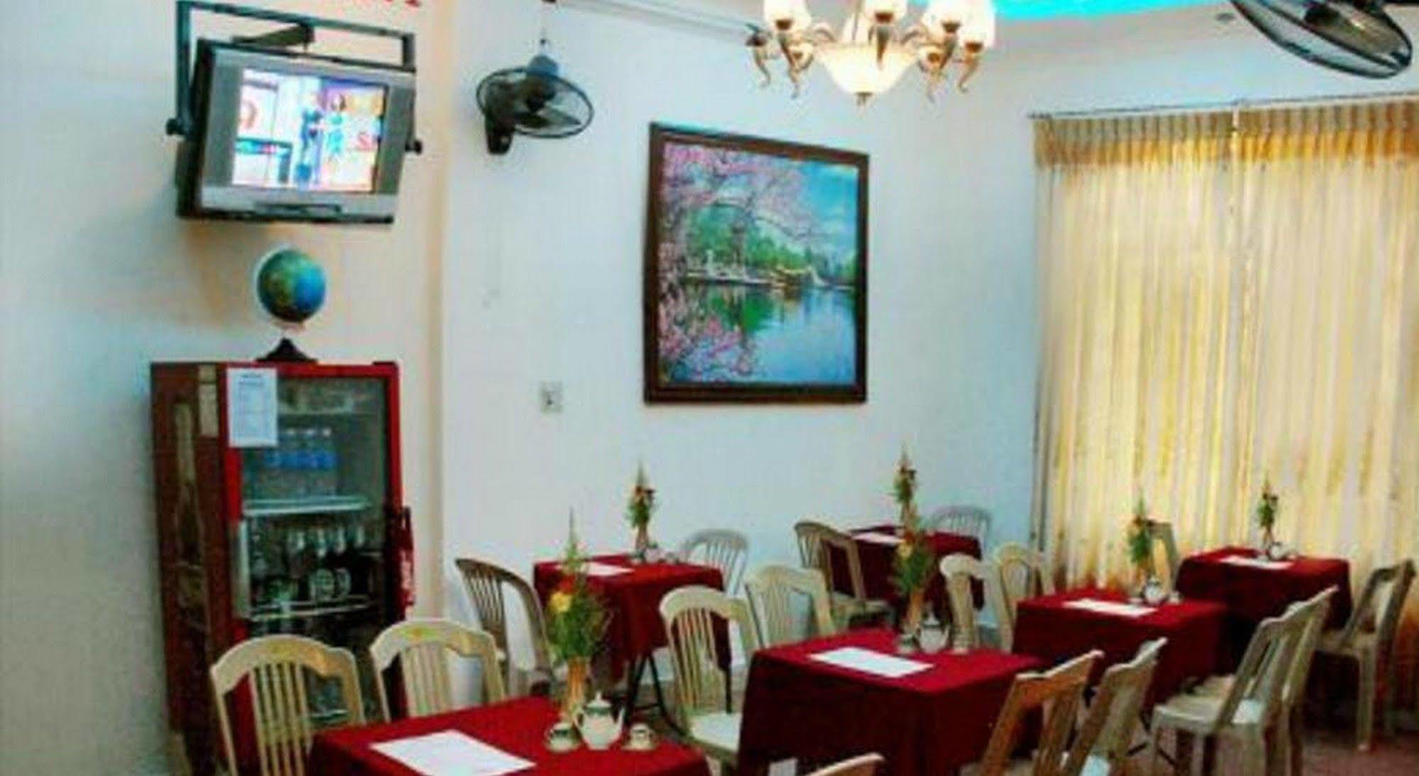 Phong Nha Hotel Hué Extérieur photo