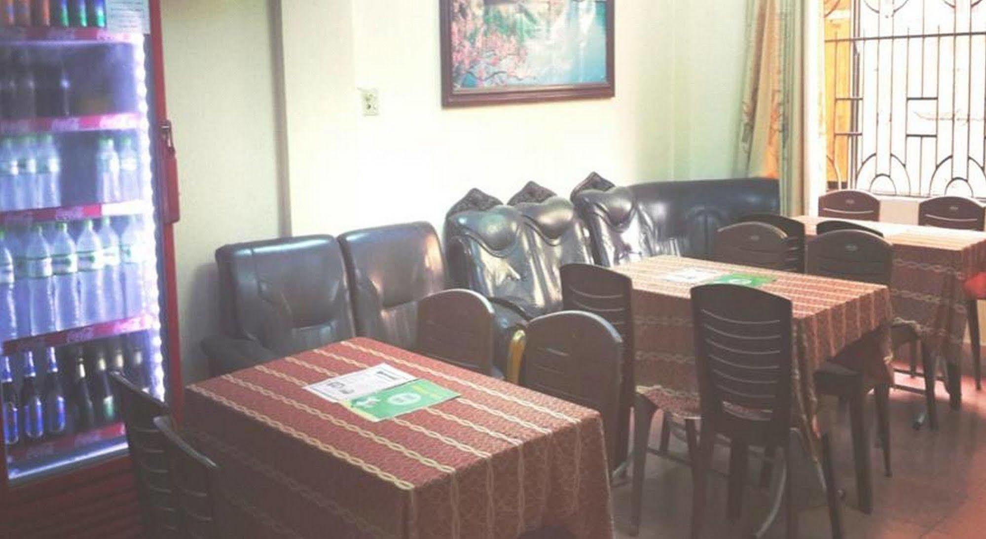 Phong Nha Hotel Hué Extérieur photo